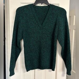 Vintage Emerald Green Knit V-Neck Sweater | Medium | Unisex / Thrifted